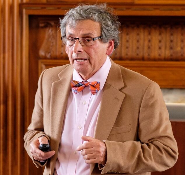 File:Peter-Erdi-at Kalamazoo.jpg